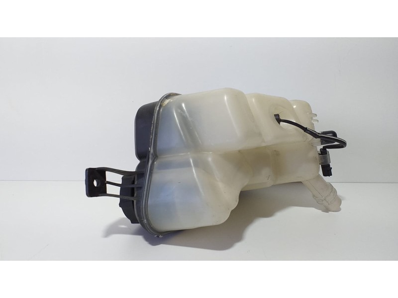 Recambio de deposito expansion para land rover evoque dynamic referencia OEM IAM BJ328K218A 74409 R