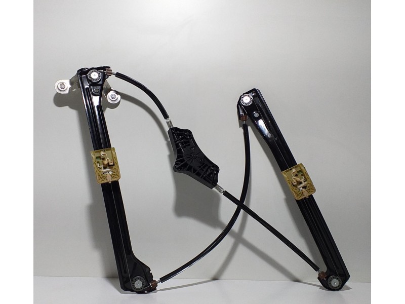 Recambio de elevalunas delantero derecho para volkswagen golf vii lim. gtd bluemotion referencia OEM IAM 5G4837462H 60679 