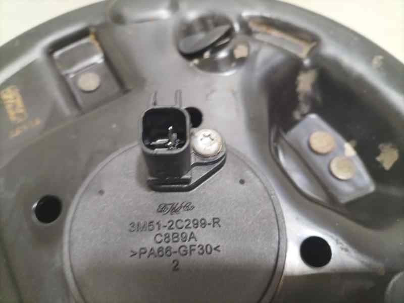 Recambio de mangueta trasera derecha para ford focus berlina (cap) ghia referencia OEM IAM 3M512C299R 83131 