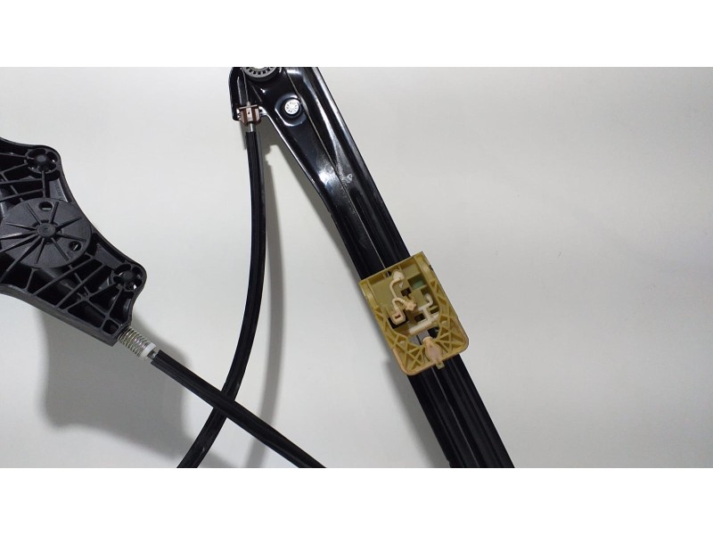 Recambio de elevalunas delantero derecho para volkswagen golf vii lim. gtd bluemotion referencia OEM IAM 5G4837462H 60679 