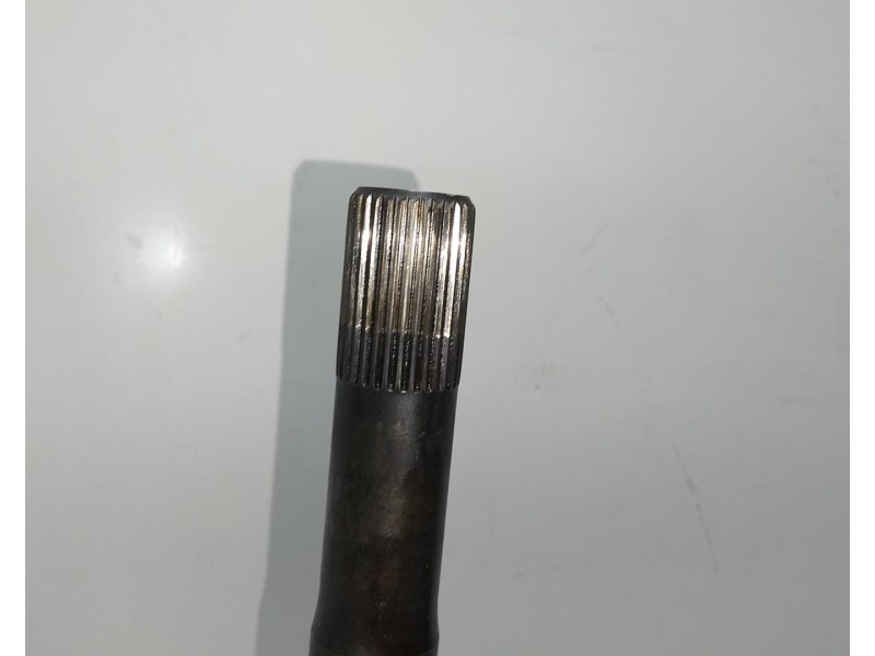 Recambio de mangueta trasera derecha para nissan terrano/terrano.ii (r20) aventura referencia OEM IAM ZD30 76999 