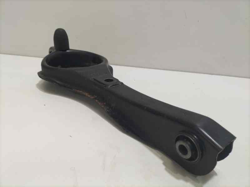 Recambio de brazo suspension inferior trasero izquierdo para ford focus berlina (cap) ghia referencia OEM IAM HWDA 83133 