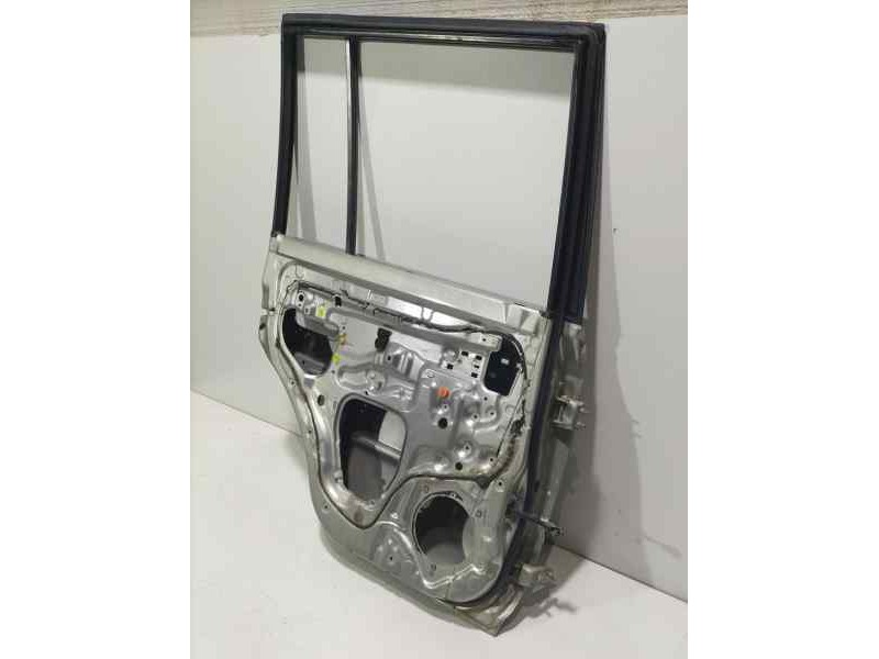 Recambio de puerta trasera izquierda para toyota land cruiser (j9) td gx (5-ptas.) referencia OEM IAM 6700460171 81600 
