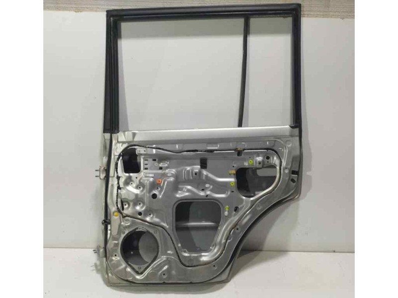 Recambio de puerta trasera derecha para toyota land cruiser (j9) td gx (5-ptas.) referencia OEM IAM 6700360210 81652 