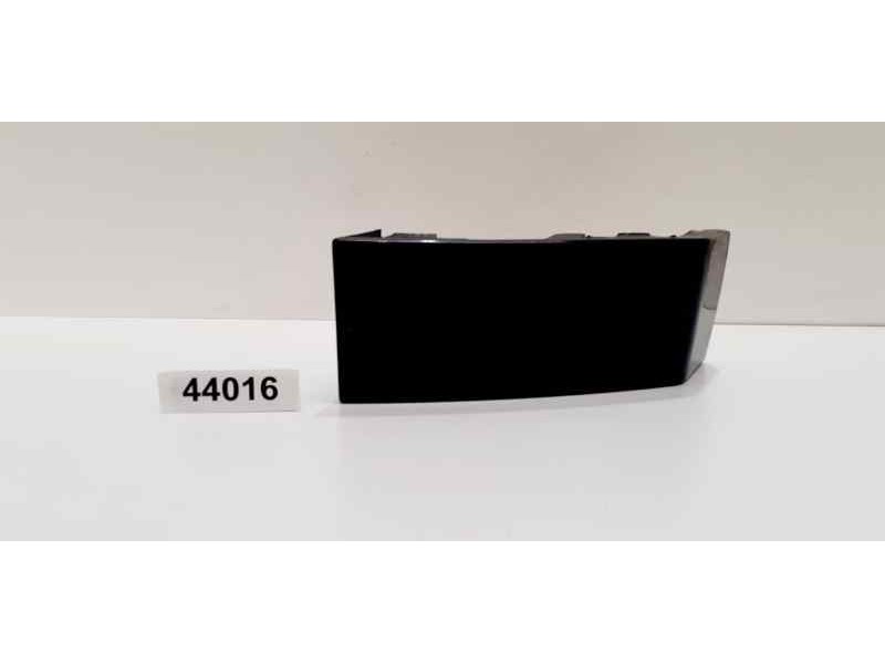 Recambio de molduras traseras para volvo xc90 2.4 d summum geartronic (5 asientos) referencia OEM IAM 8620820RH 44016 