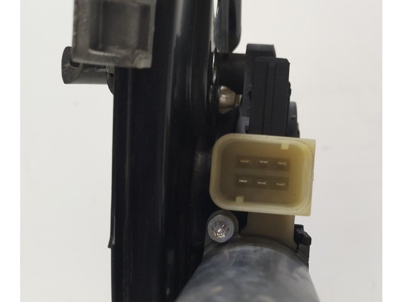 Recambio de elevalunas trasero derecho para mercedes-benz clase c (w203) berlina 2.7 cdi 20v cat referencia OEM IAM 0130822007 7