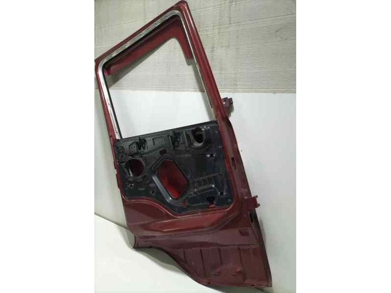 Recambio de puerta delantera izquierda para scania serie p/g/r (l-clase) fg r620 (4x2) largo cr 19 topline referencia OEM IAM DC