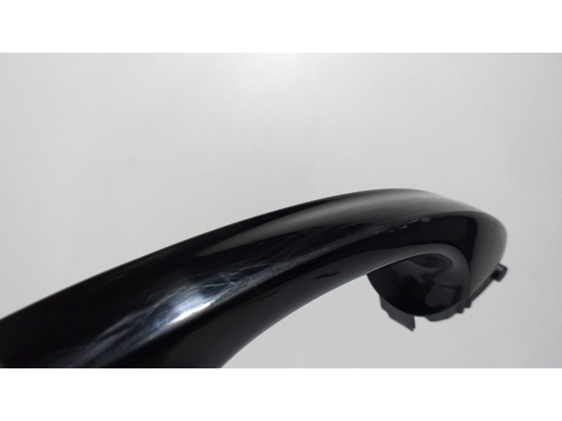 Recambio de maneta exterior delantera derecha para volkswagen golf vii lim. gtd bluemotion referencia OEM IAM 5G0837206 60773 