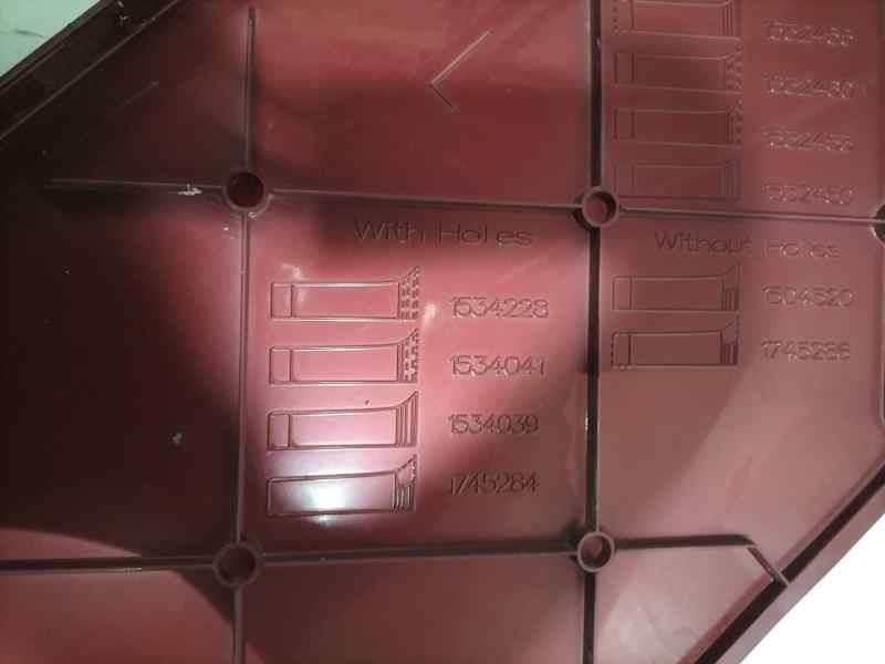 Recambio de estribo para scania serie p/g/r (l-clase) fg r620 (4x2) largo cr 19 topline referencia OEM IAM 1532458 81659 