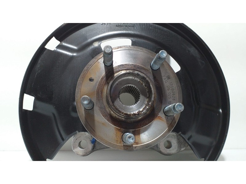 Recambio de mangueta delantera derecha para opel astra j lim. cosmo referencia OEM IAM X16XEL 67608 