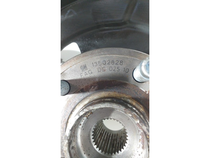 Recambio de mangueta delantera derecha para opel astra j lim. cosmo referencia OEM IAM X16XEL 67608 