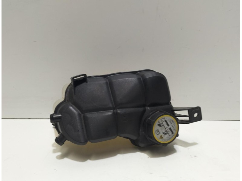 Recambio de deposito expansion para volvo xc60 2.4 diesel cat referencia OEM IAM D5244T14 77128 