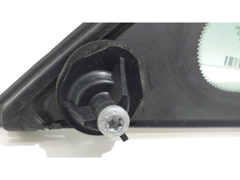 Recambio de luna custodia trasera izquierda para mercedes-benz clase r (w251) 500 l 4matic (251.172) referencia OEM IAM A2516700