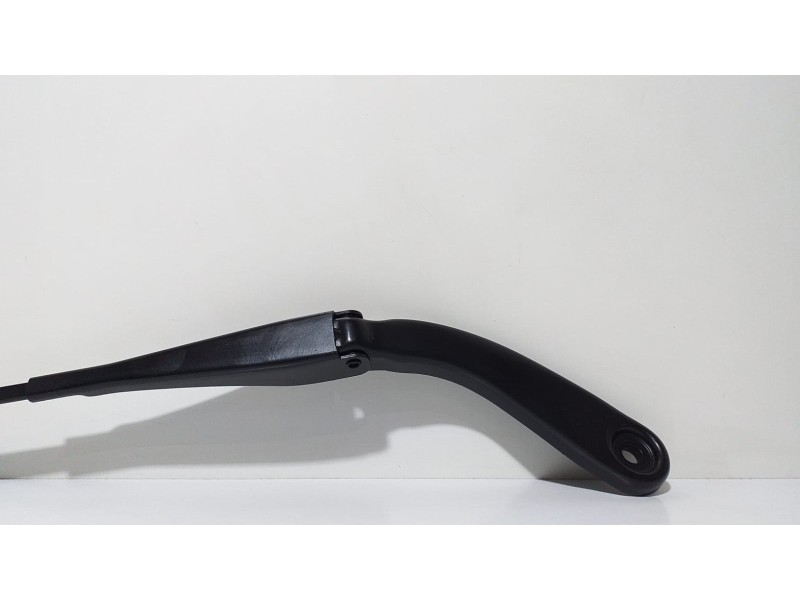 Recambio de brazo limpia delantero izquierdo para bmw serie 1 lim. (f20) m135i xdrive referencia OEM IAM 61617239519 60792 