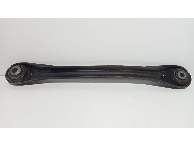 Recambio de brazo suspension inferior trasero izquierdo para volkswagen touareg (7la) 3.0 v6 tdi dpf referencia OEM IAM 7L050153