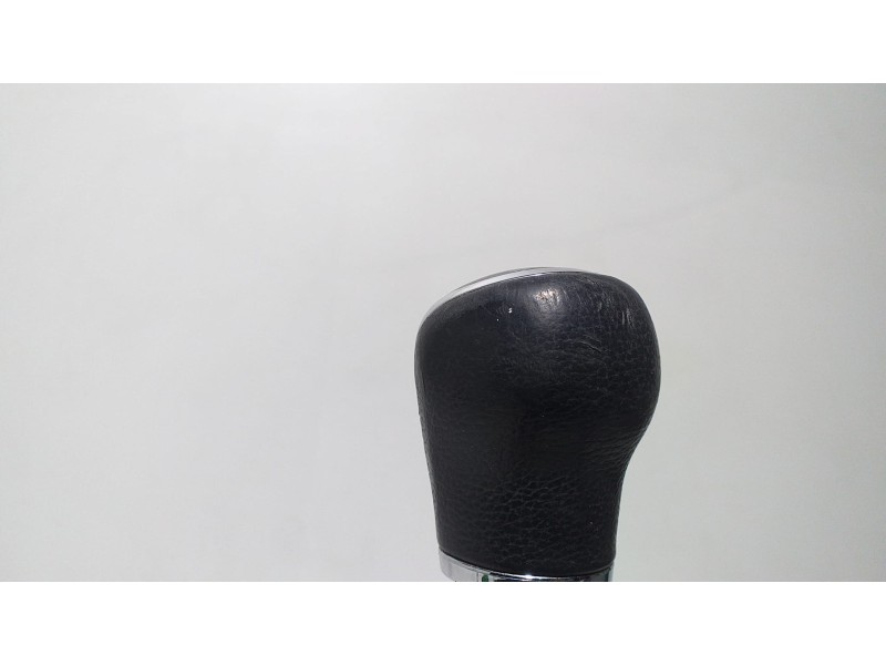 Recambio de palanca cambio para nissan pulsar (c13) acenta referencia OEM IAM 341013ZV0A 67621 