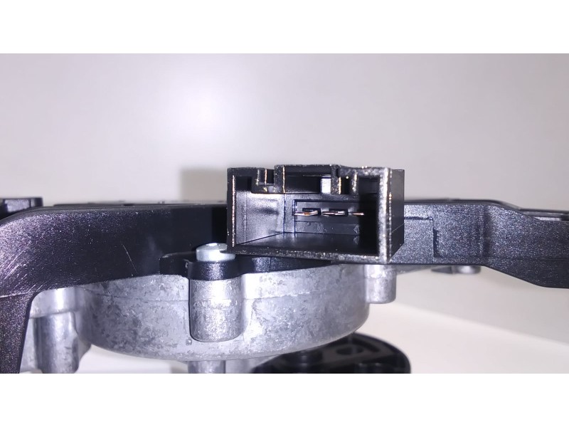 Recambio de motor limpia trasero para bmw serie 3 touring (f31) 318d referencia OEM IAM 7311415 49049 