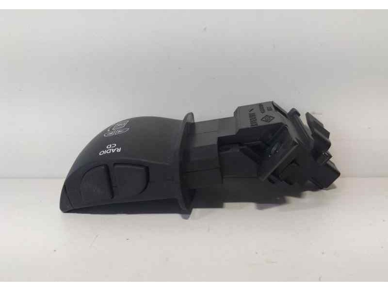 Recambio de mando volante para renault megane iii berlina 5 p expression referencia OEM IAM 255520013R 86422 