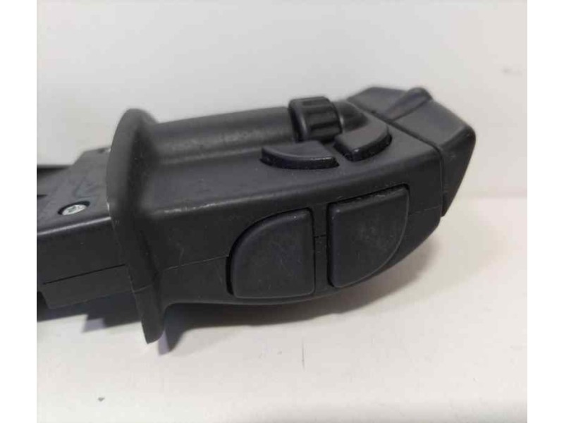 Recambio de mando volante para renault megane iii berlina 5 p expression referencia OEM IAM 255520013R 86422 