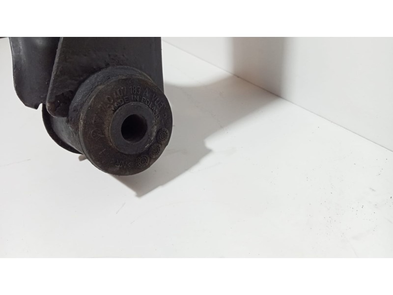 Recambio de brazo suspension inferior trasero izquierdo para volkswagen touareg (7la) 3.0 v6 tdi dpf referencia OEM IAM 7L050535