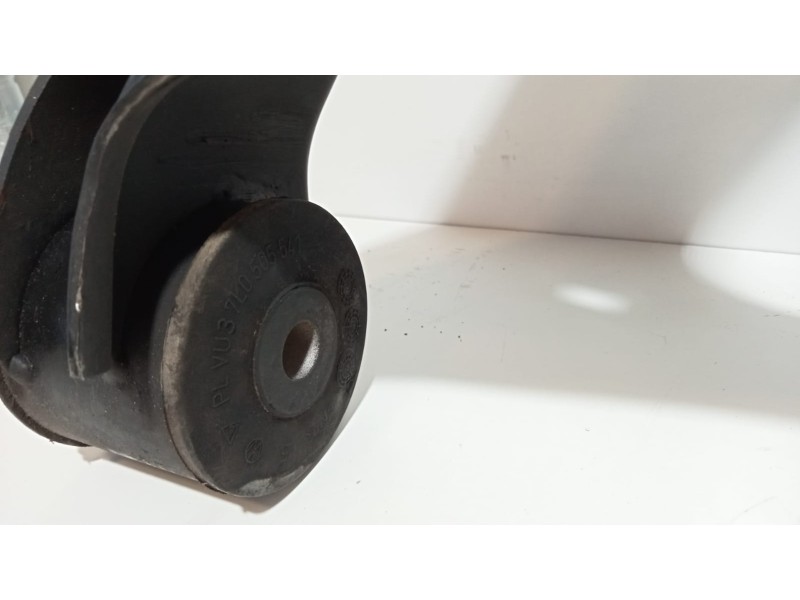 Recambio de brazo suspension inferior trasero izquierdo para volkswagen touareg (7la) 3.0 v6 tdi dpf referencia OEM IAM 7L050535