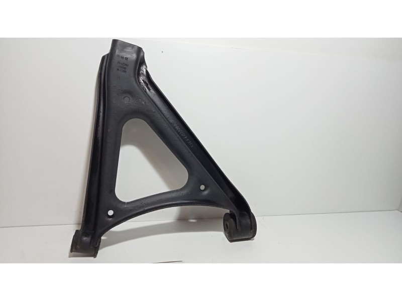 Recambio de brazo suspension inferior trasero derecho para volkswagen touareg (7la) 3.0 v6 tdi dpf referencia OEM IAM 7L0505352A