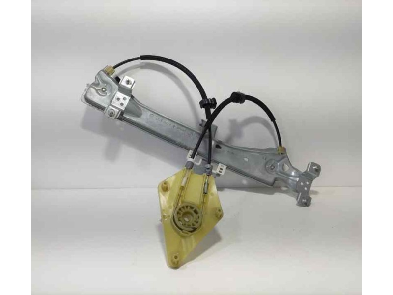 Recambio de elevalunas trasero derecho para renault megane iii berlina 5 p expression referencia OEM IAM 827200003R 86427 