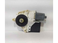 Recambio de motor elevalunas trasero derecho para renault megane iii berlina 5 p expression referencia OEM IAM 827300003R 86429  2