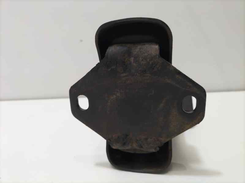 Recambio de soporte motor para toyota land cruiser (j9) td gx (5-ptas.) referencia OEM IAM 1231167050 83266 