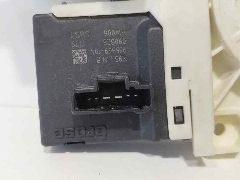 Recambio de motor elevalunas trasero derecho para renault megane iii berlina 5 p expression referencia OEM IAM 827300003R 86429 