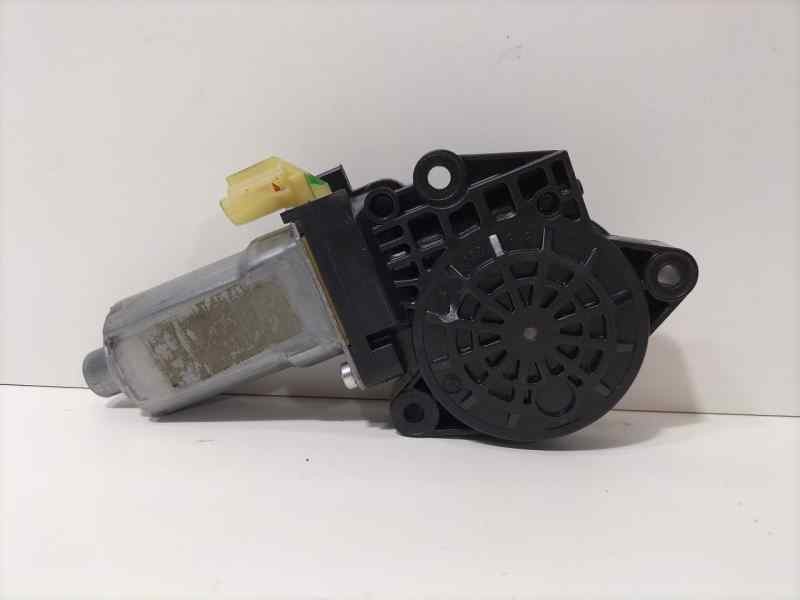 Recambio de motor elevalunas delantero izquierdo para hyundai tucson (jm) 2.0 crdi style referencia OEM IAM 824502E000 81695 