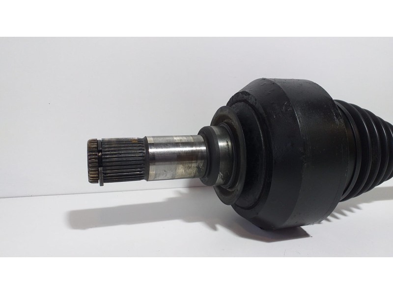 Recambio de transmision trasera derecha para mercedes-benz clase r (w251) 320 cdi l (251.122) referencia OEM IAM A2513500610 744