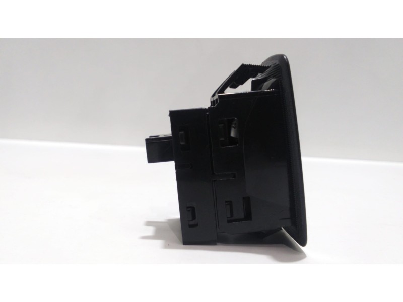 Recambio de mando elevalunas trasero izquierdo para bmw serie 3 touring (f31) 318d referencia OEM IAM 936193601 49087 