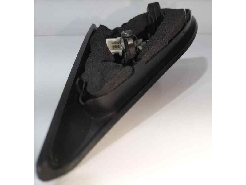 Recambio de molduras delanteras para hyundai tucson (jm) 2.0 crdi style referencia OEM IAM 963102E000 81698 