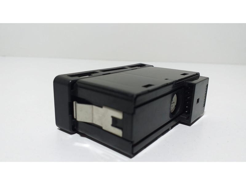 Recambio de warning para bmw serie 3 berlina (e46) 320d referencia OEM IAM 61318368920 57195 