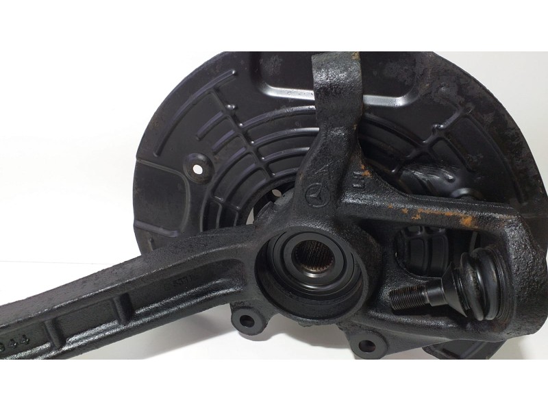 Recambio de mangueta delantera izquierda para mercedes-benz clase r (w251) 320 cdi l (251.122) referencia OEM IAM 060644 74486 