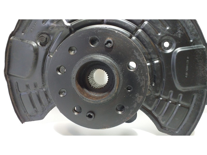 Recambio de mangueta delantera izquierda para mercedes-benz clase r (w251) 320 cdi l (251.122) referencia OEM IAM 060644 74486 