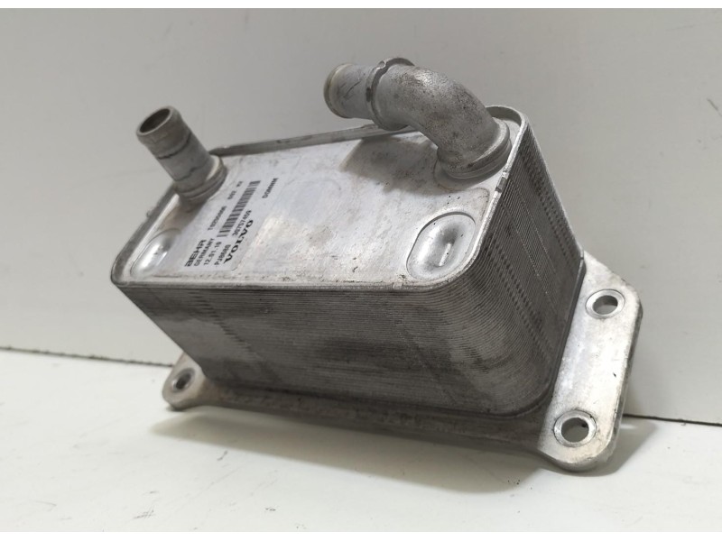 Recambio de enfriador aceite motor para volvo xc60 2.4 diesel cat referencia OEM IAM 30757459 77146 