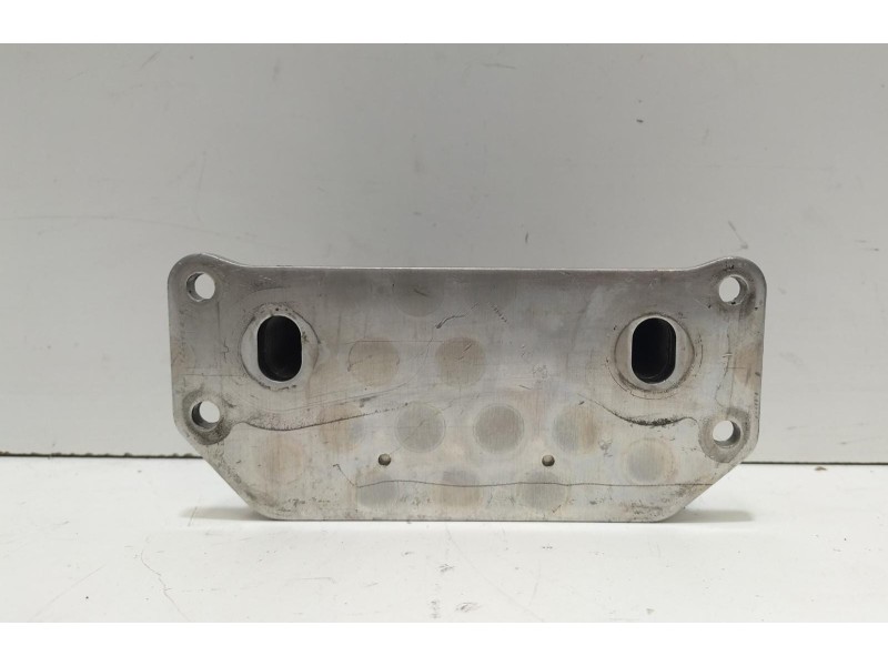 Recambio de enfriador aceite motor para volvo xc60 2.4 diesel cat referencia OEM IAM 30757459 77146 