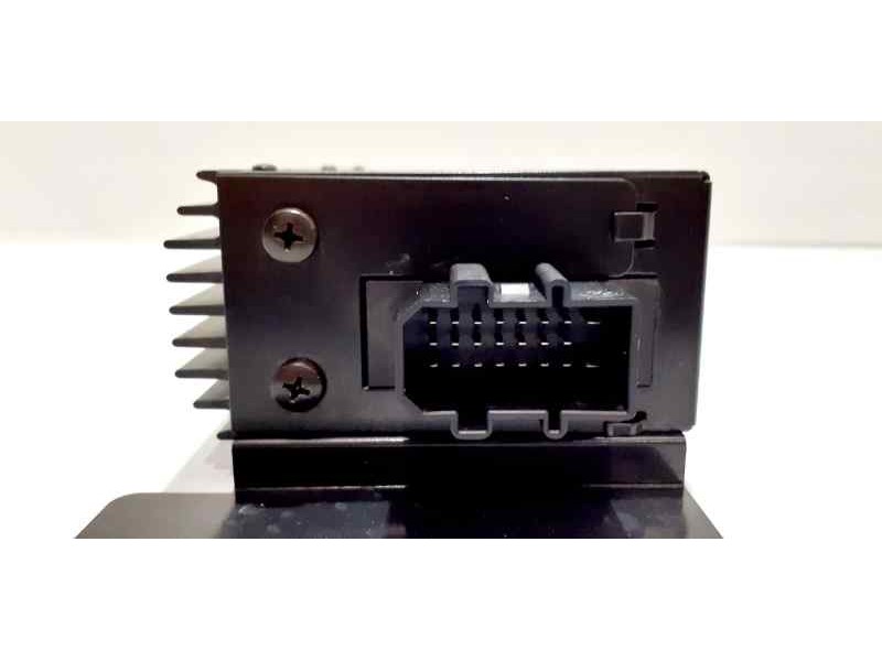 Recambio de sistema audio / radio cd para audi a4 cabrio (8h) 2.5 tdi referencia OEM IAM 8H0035223 44097 