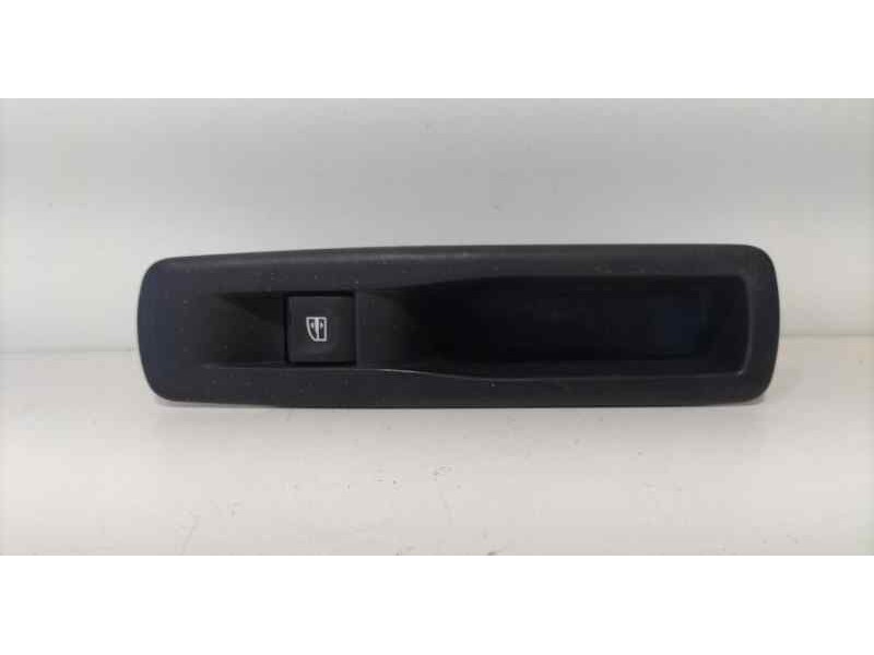 Recambio de mando elevalunas trasero derecho para renault megane iii berlina 5 p expression referencia OEM IAM 829500004R 86439 