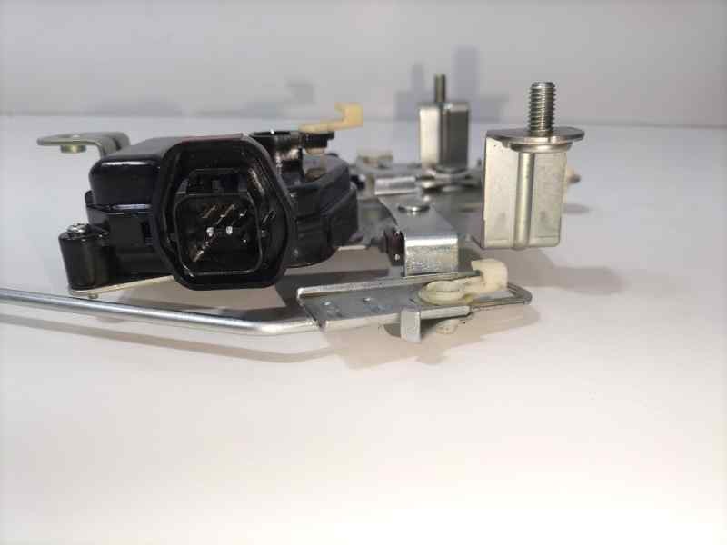 Recambio de motor cierre centralizado porton para hyundai tucson (jm) 2.0 crdi style referencia OEM IAM D4EA 81703 