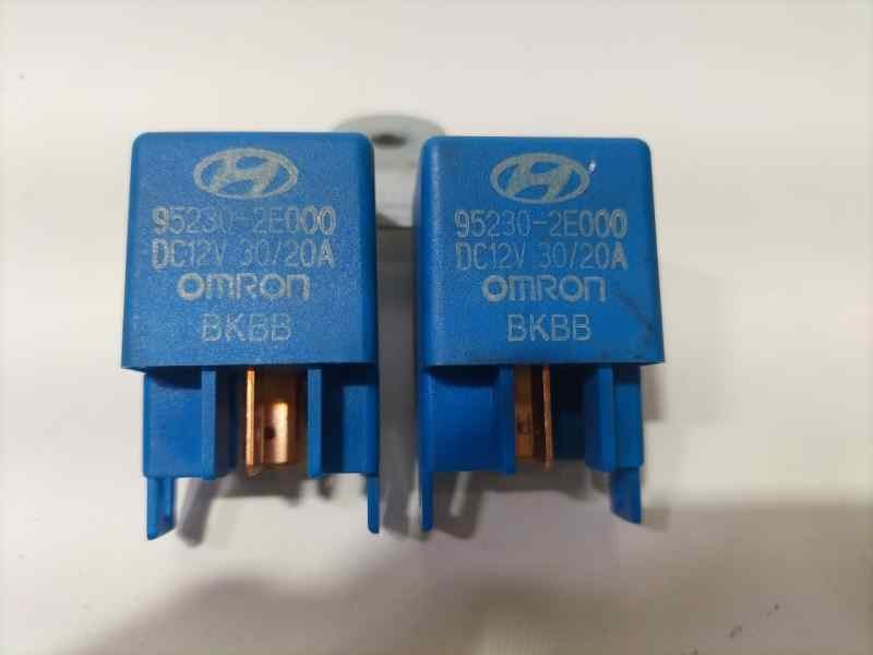Recambio de rele para hyundai tucson (jm) 2.0 crdi style referencia OEM IAM 952302E000 81704 