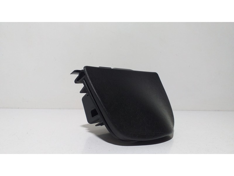 Recambio de cenicero para peugeot 206 cc cc referencia OEM IAM 9627639377 67674 