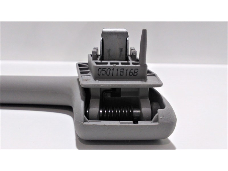 Recambio de maneta interior delantera izquierda para bmw serie 3 touring (f31) 318d referencia OEM IAM 05011816B 49095 