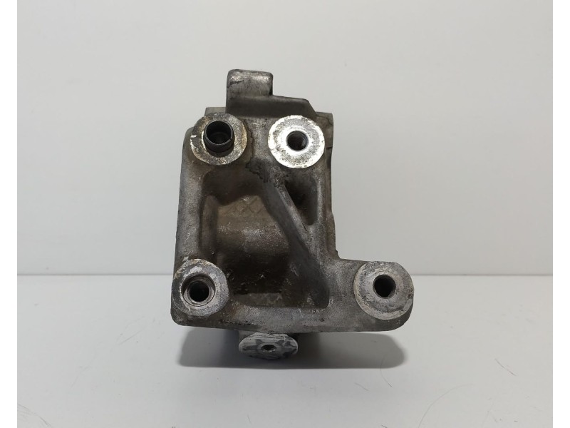 Recambio de soporte motor para peugeot expert tepee 2.0 hdi fap referencia OEM IAM 9682417480 77220 R