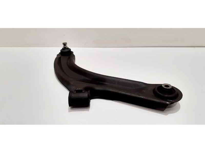 Recambio de brazo suspension inferior delantero derecho para renault clio iii pack authentique referencia OEM IAM 8200744092 441