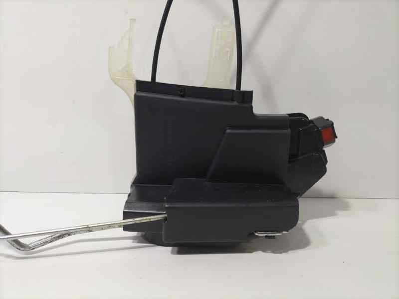 Recambio de cerradura puerta delantera derecha para hyundai tucson (jm) 2.0 crdi style referencia OEM IAM 813202E010 81712 