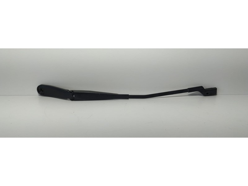 Recambio de brazo limpia delantero izquierdo para volvo xc60 2.4 diesel cat referencia OEM IAM 30753525 77228 