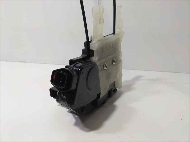 Recambio de cerradura puerta delantera derecha para hyundai tucson (jm) 2.0 crdi style referencia OEM IAM 813202E010 81712 